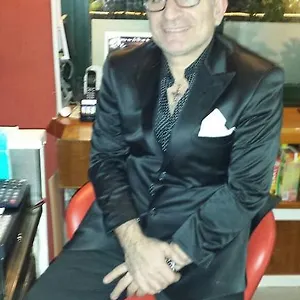 Bed& Fly - Mamma Mia , Azzano San Paolo Italy